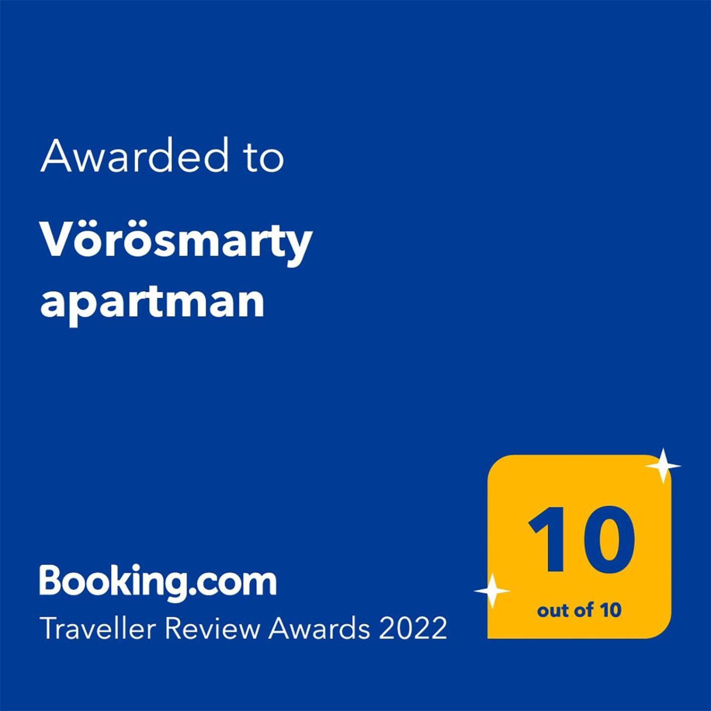Voeroesmarty Apartmanhaz Makó Esterno foto